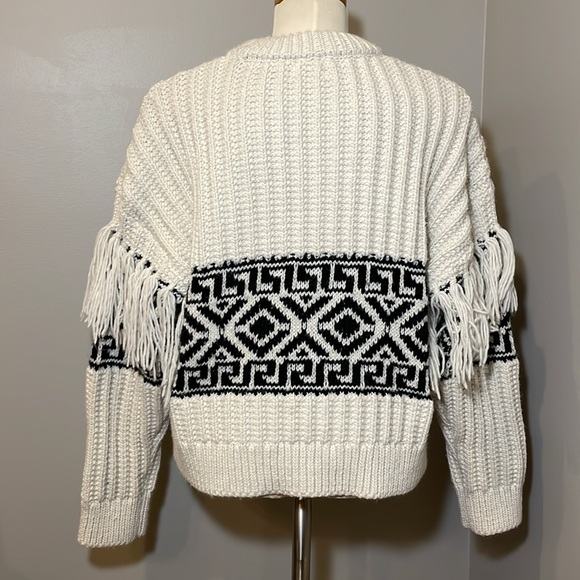 H&M Chunky Knit Fair Isle Cropped Sweater CREAM W/ BLACK ACCENTS / MEDIUM - Picture 7 of 11